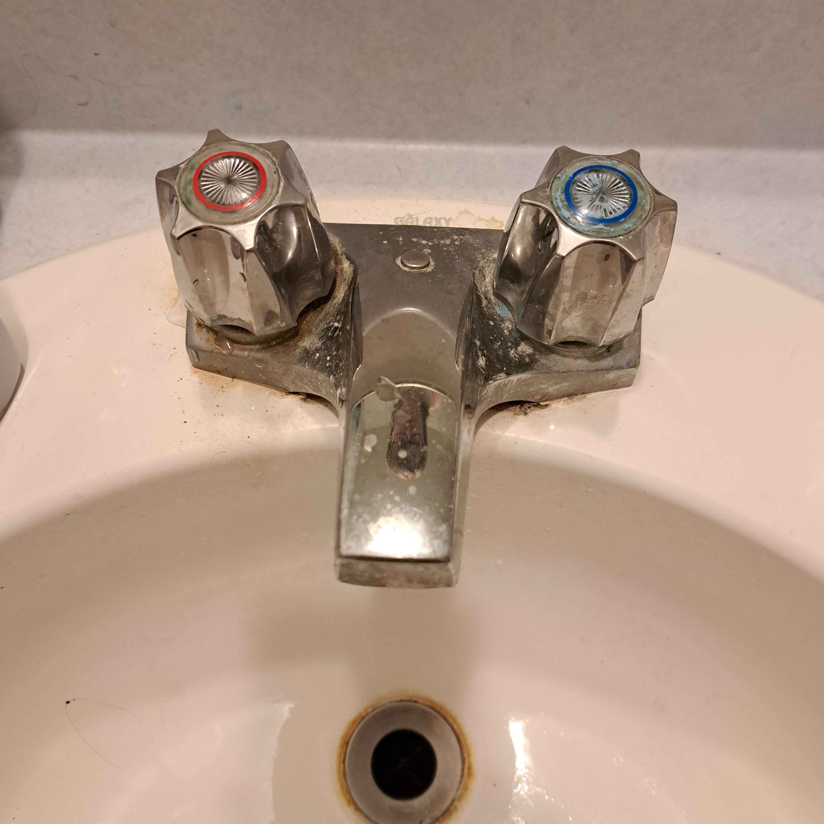 not a fan of running water sounds but it's an everyday occurence<br><audio controls src='audio/tap.mp3'></audio>