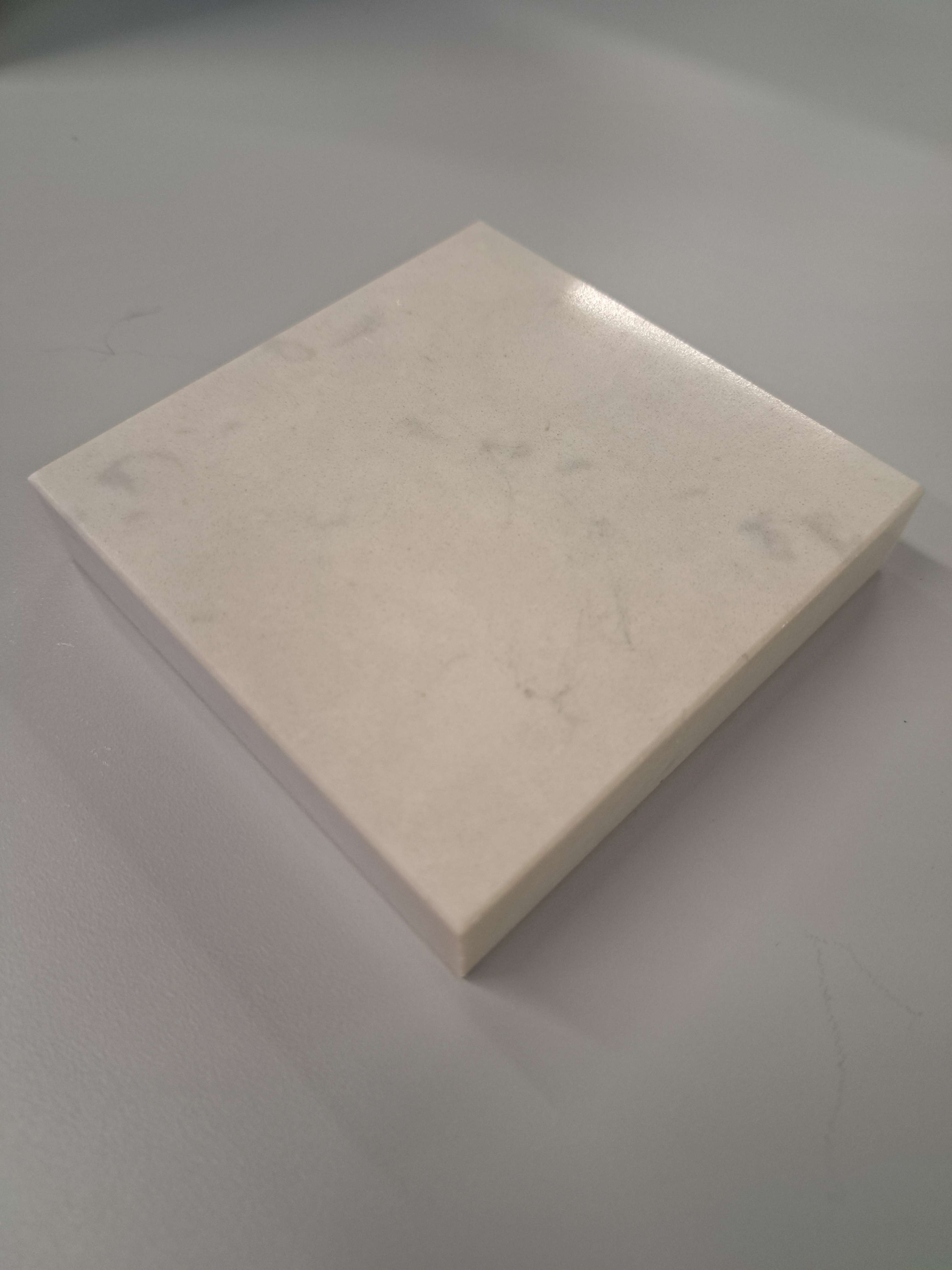 Ceramic<br>Characteristics: refined, smooth, rigid, offwhite<br>Uses: tiling, flat surfaces, decorations